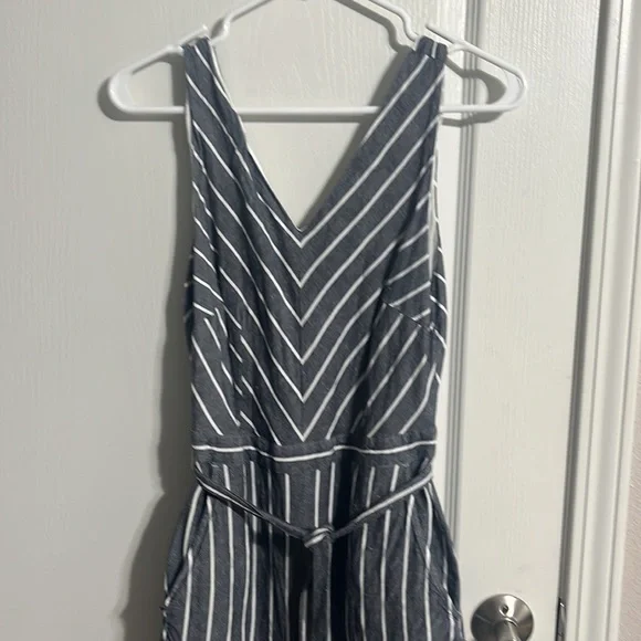 Loft Cropped Chambray Jumpuit - Picture 3 of 4